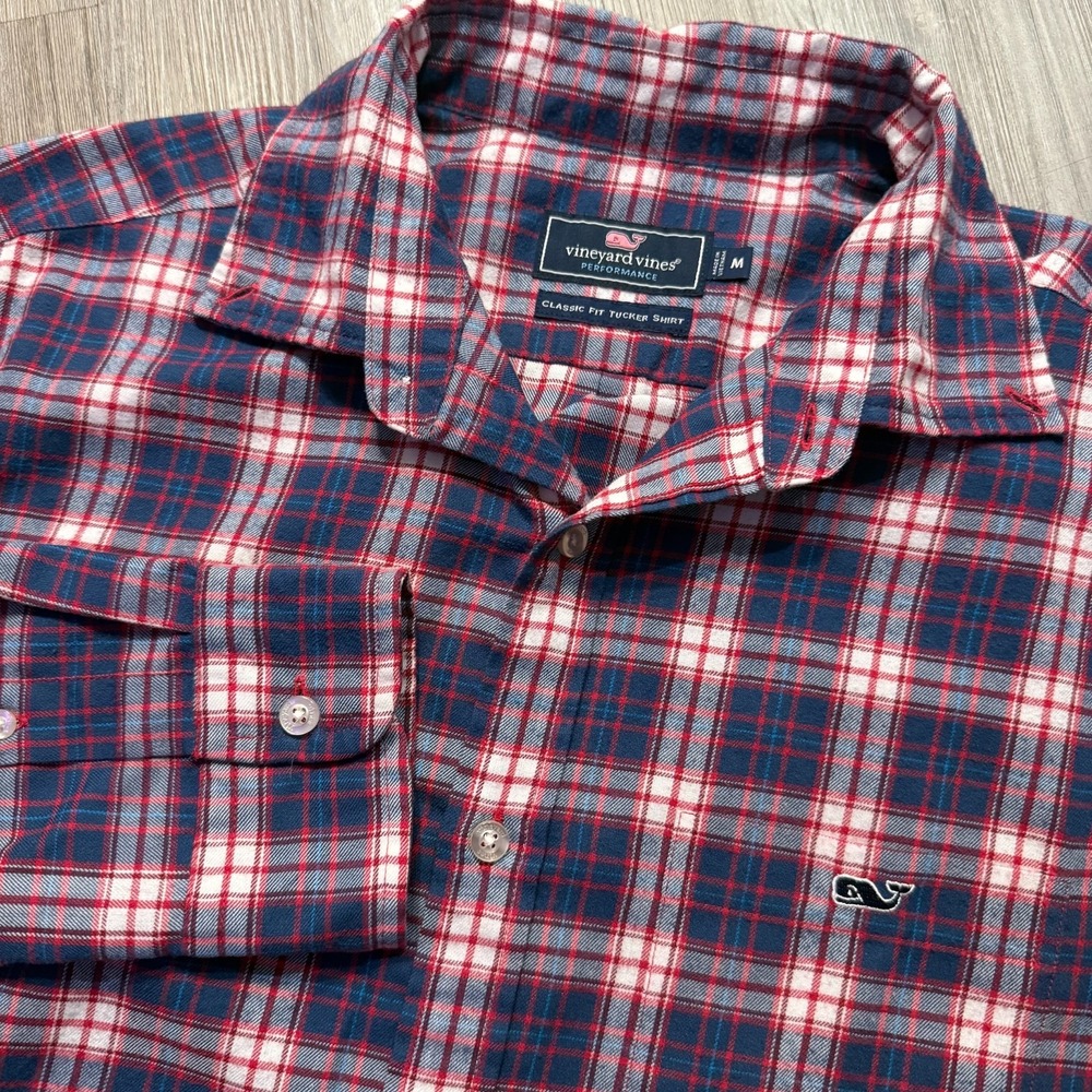 Vineyard Vines Mens Medium Performance Classi Tucker Red Flannel Shirt